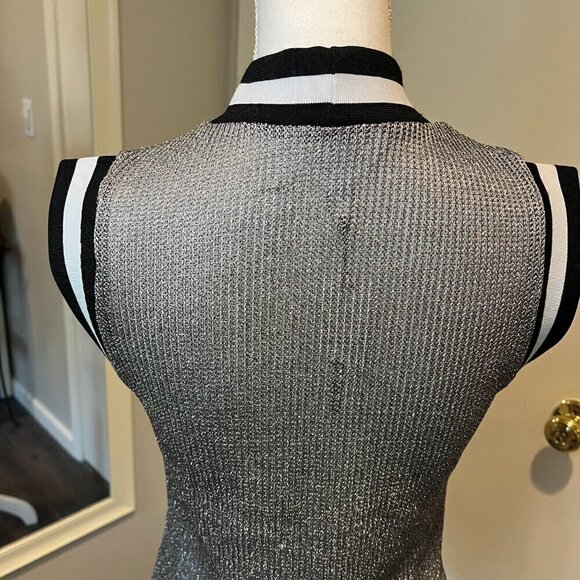 NWT BB Dakota Metallic Silver Knit Mock Neck Sleeveless Top, Size Small - Picture 9 of 15